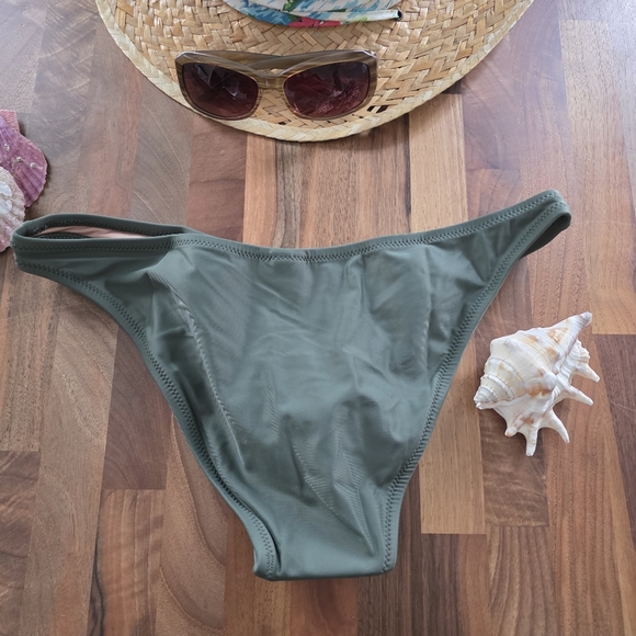 NWT J. Crew Heritage 1989 High-Leg Bikini‎ Bottom In Cool Cypress Size Small - Picture 2 of 7